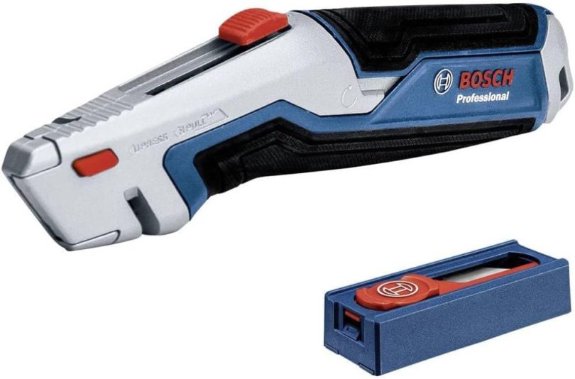 Test du Cutter Universel Bosch Professional + Set de 10 Lames - Avis Complet